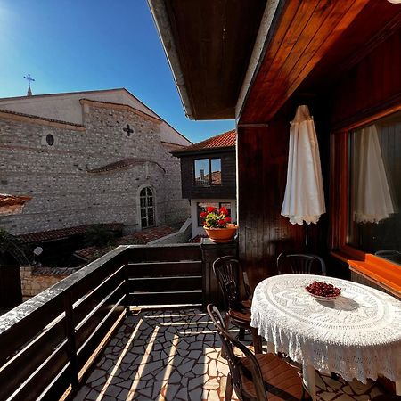 Guest House Lilly Misivri Dış mekan fotoğraf